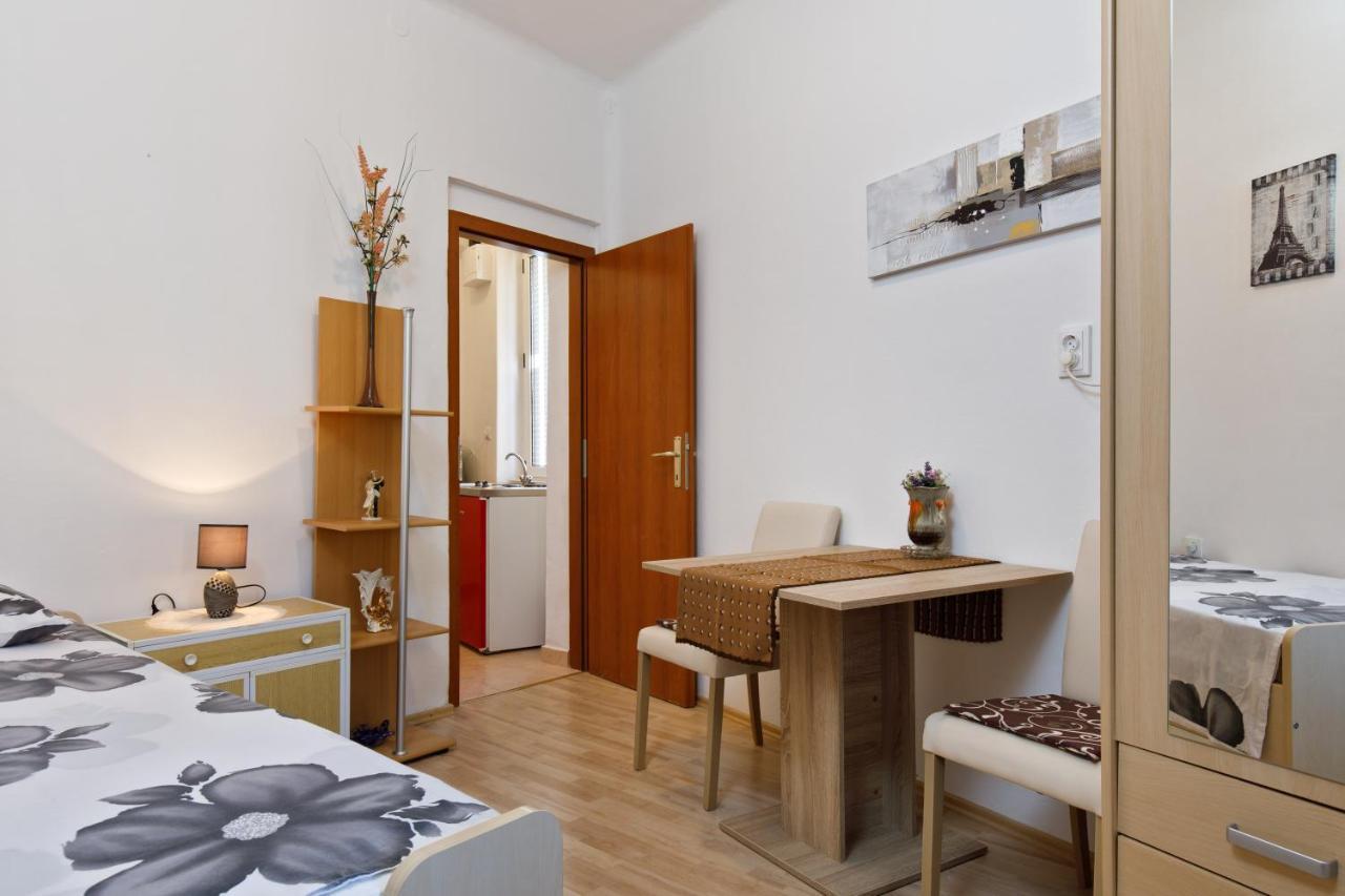 Apartments Stella Spalato エクステリア 写真